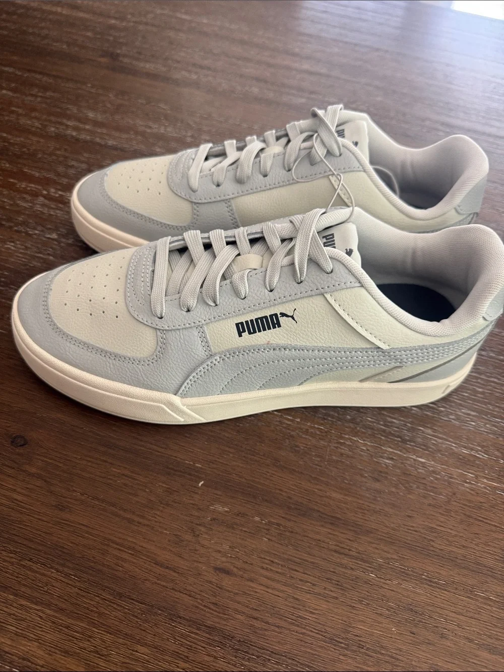 Puma Men’s Low-Top Carter Leather sneakers Size 9.5